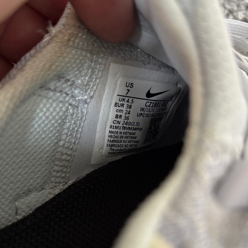 Nike Free 5.0 Running Shoes - Picture 4 of 4